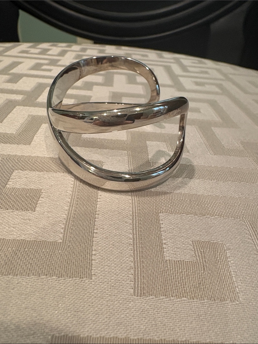 EUC James Avery Sterling Silver Infinity Cuff Bracelet - Picture 3 of 9